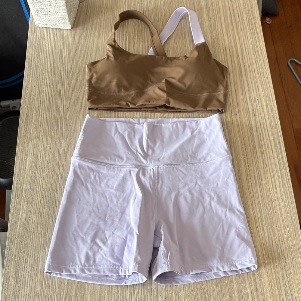 Earthletica Matching Activewear Set Sports Bra Biker Shorts Small US 6